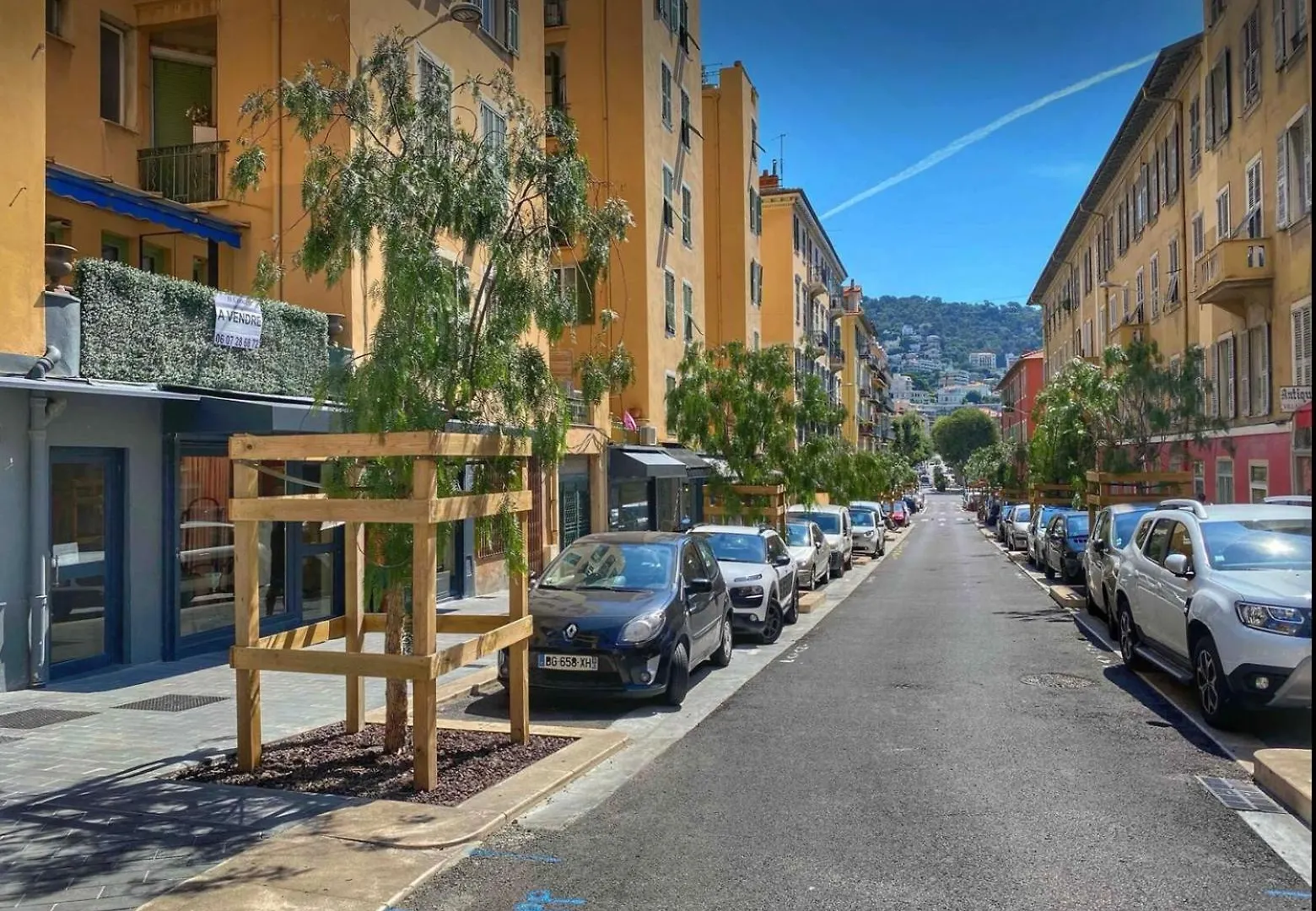 Welcome ! Entre Colline Du Chateau Et Le Port Nice Fransa